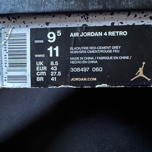 Jordan 4 Retro Bred Size 9.5 Used